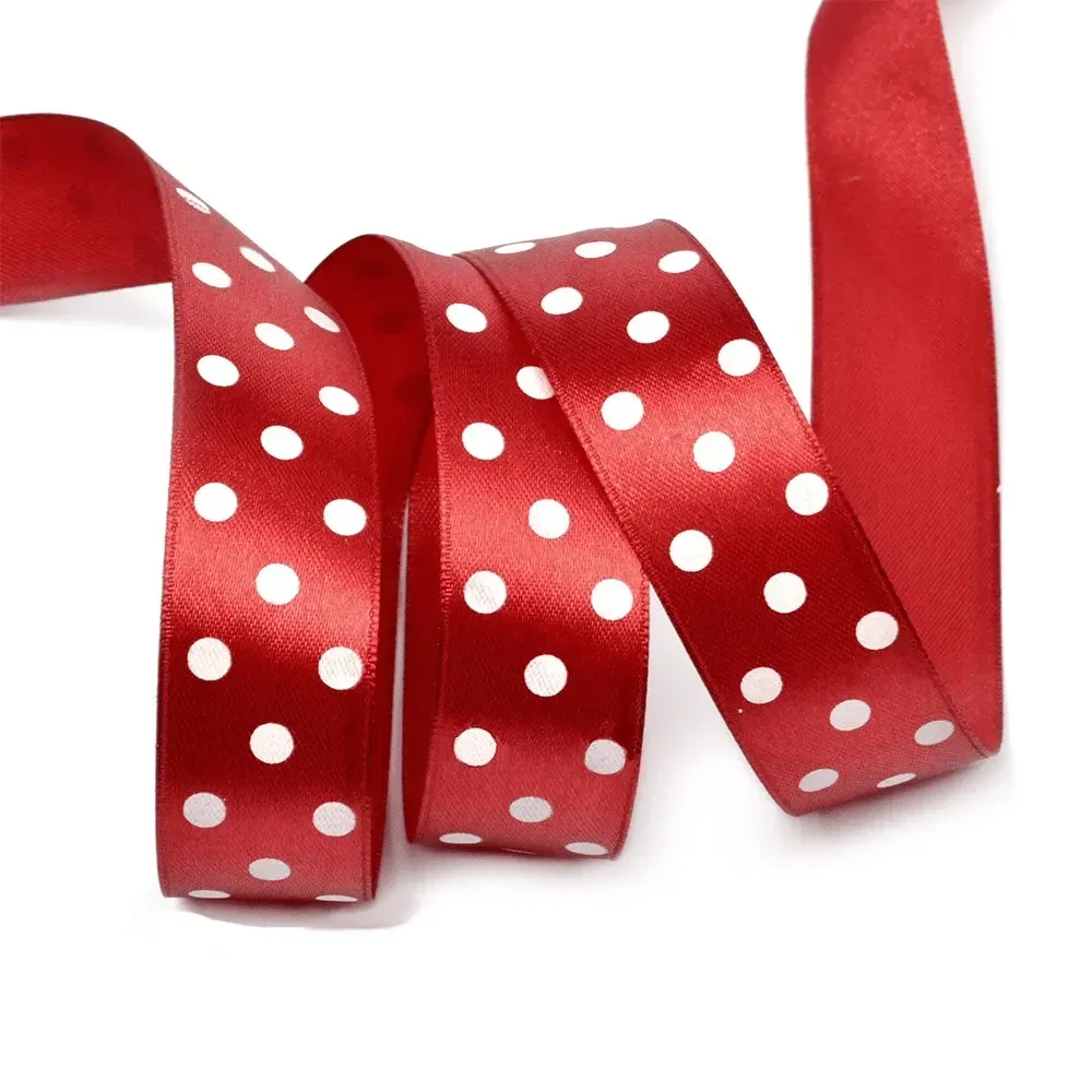 Атласная лента